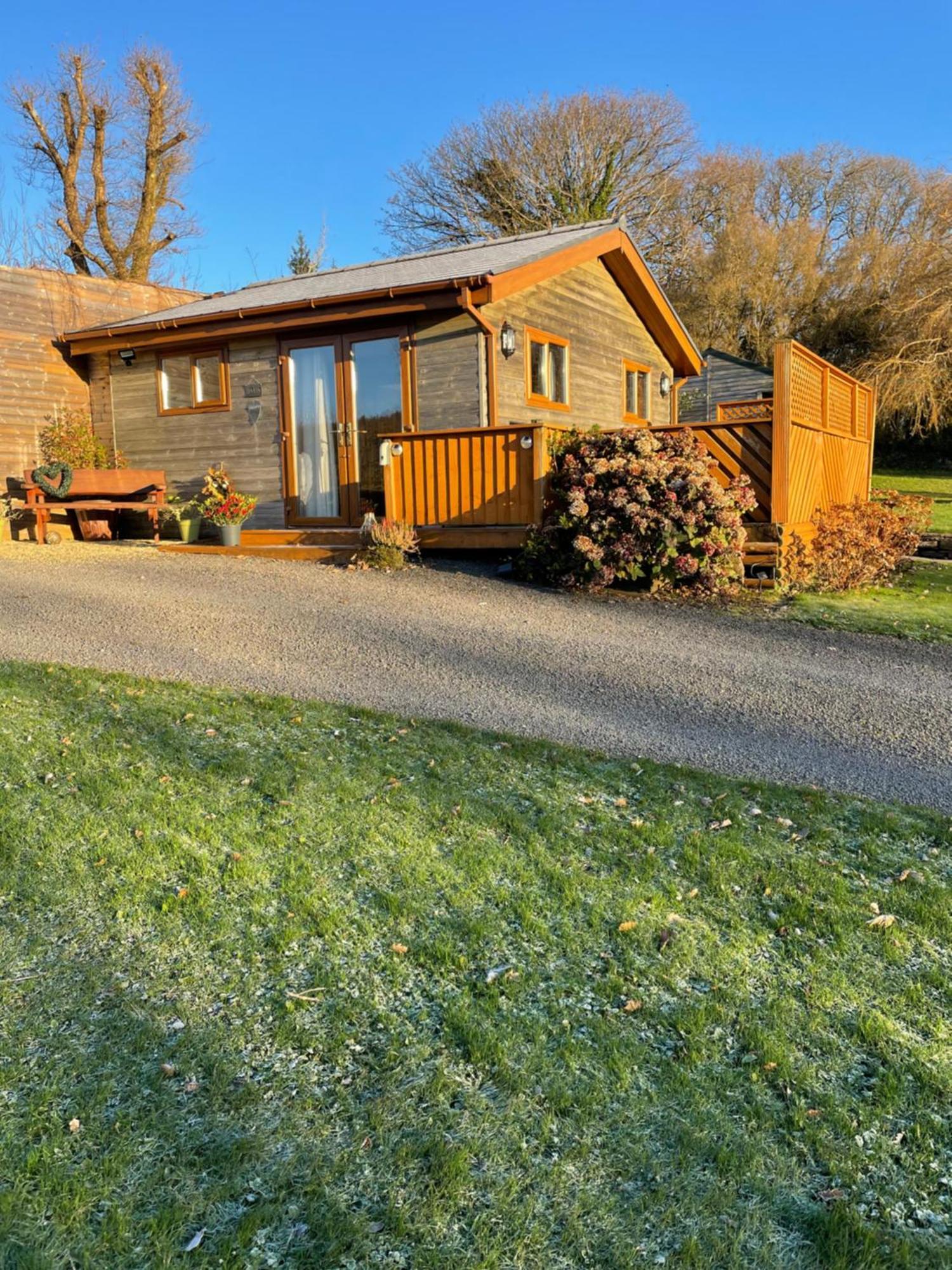 Swansea Log Cabin Pontardawe Dış mekan fotoğraf