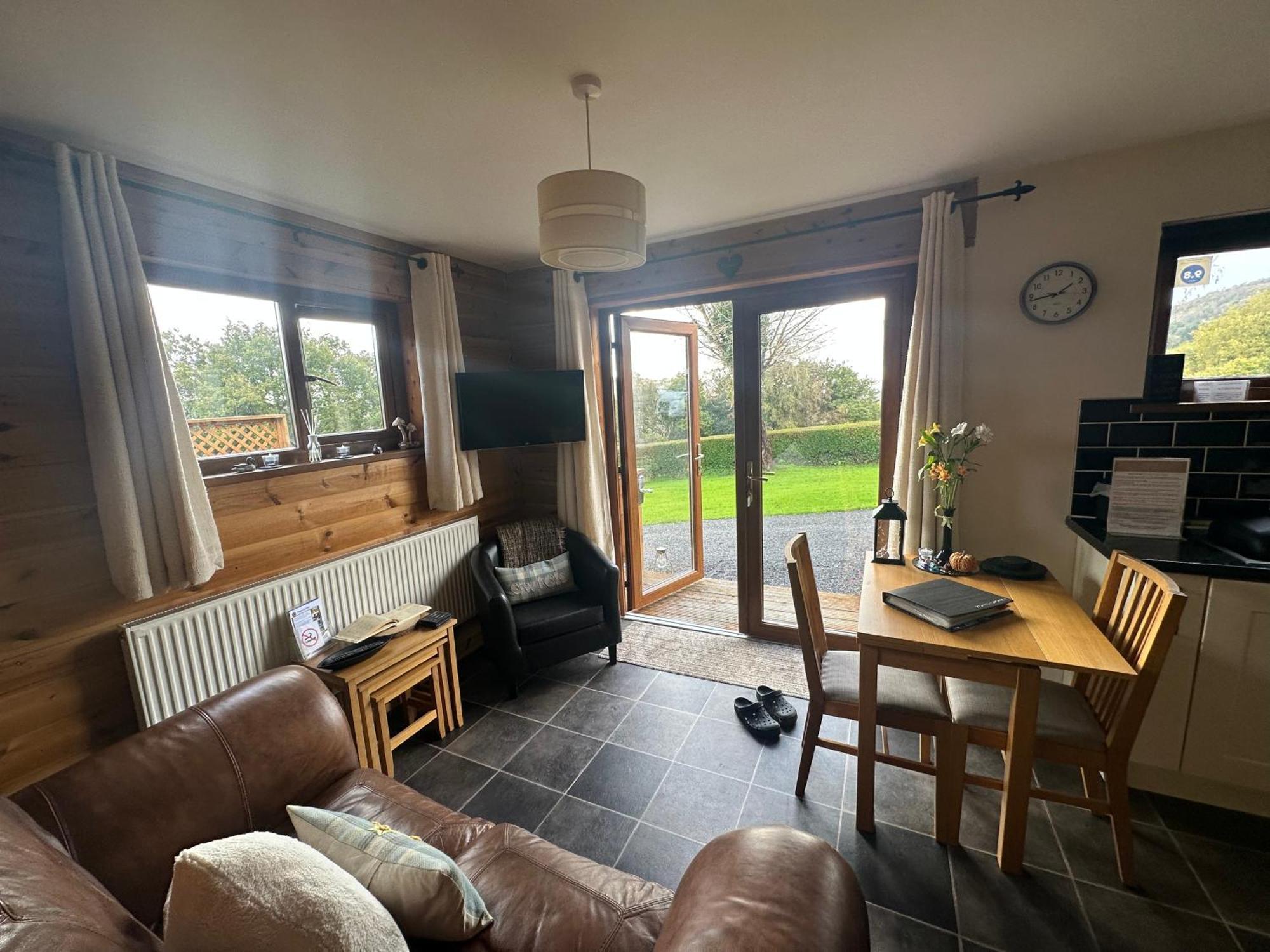 Swansea Log Cabin Pontardawe Dış mekan fotoğraf